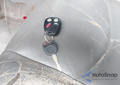 2005 Chevrolet Silverado 1500 Z71 from USA, damaged, VIN 2GCEK13T151250855